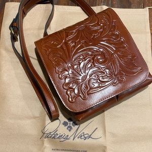 Brand New (No Tags) Patricia Nash Floral Tooled Leather Crossbody Flap Bag (Bwn)